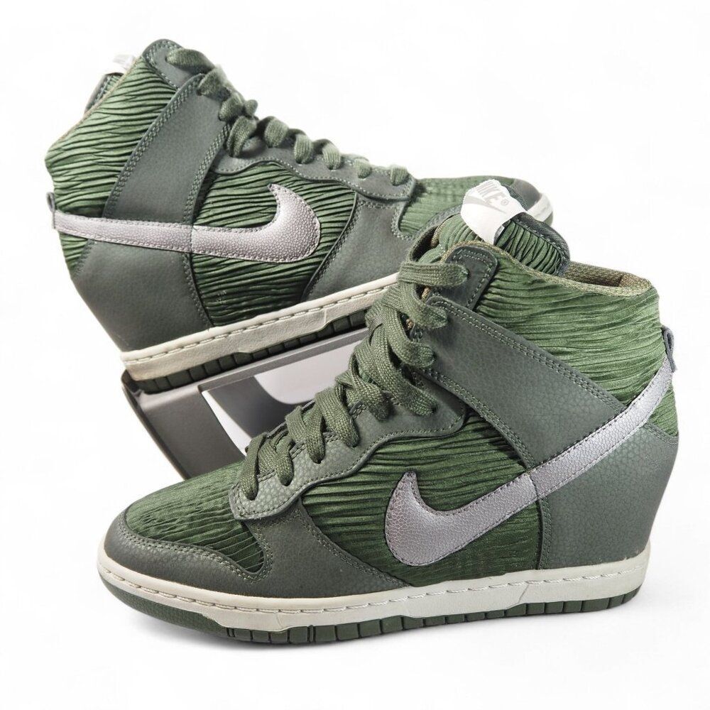 Nike Dunk Sky High 'Carbon Green Silver' Wedge Sneakers 528899-302‎ Women's 9
